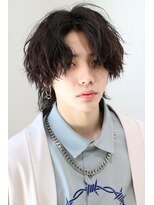 ルーシー 渋谷(LUCEY)&nbsp;センターパートフェザーパーマシャドウパーマメンズパーマ