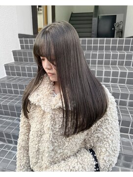 ユエ(Yue) olivebeige