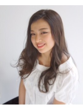 コンセプトトゥービー(Concept to be…) 大人っぽさ倍増ふわゆるロング