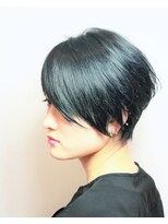 ヘア デザイン リスク(HAIR DESIGN RISK) 【RISK 高橋勇太】黒髪でシルエットが完璧な束感モードショート