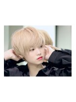 メイカ(MEIKA) ブロンドマッシュ