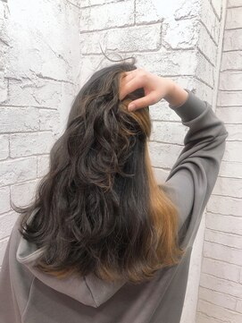 アジールヘア 所沢プロペ通り店(agir hair) 学生さんに人気！インナーカラー【所沢/イルミナ/ブリーチ】