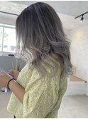silver × グラデーション