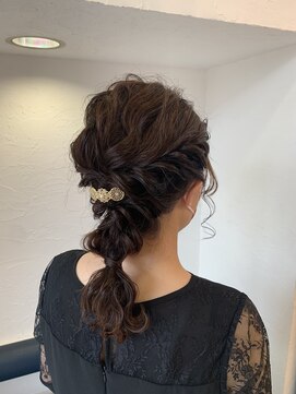 オブジェ (objet) ゆるふわ編み下ろしヘア