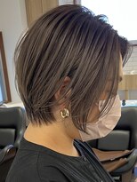 キノ(kino)&nbsp;ショートボブハンサムショートミルクティ20代30代40代