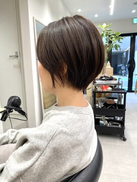 グラフ 蔵前(GRAFF) 大人かわいい丸みショート