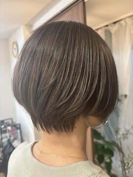 インビテーション(invitation) ナチュラルショート