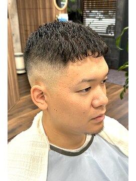 ヘアーサロン おおくぼ(HairSalonおおくぼ) 濡れパン×スキンフェードスタイル