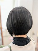 ショートボブ
