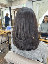 カシー(Casii) 40代50代お呼ばれ女子会に人気のセミロングレイヤー