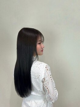 アニー(annie hair design)の写真/Aujuaトリートメント取り扱い★annieの贅沢ケアによって、パサつく季節でも"健康的なうる艶美髪"に◎
