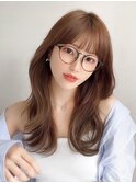 後れ毛が可愛い顔周りハイレイヤーロングチェリーブラウン