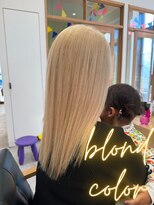 アース 若葉台店(EARTH)&nbsp;若葉台でつくる抜きっぱなしブロンド｜透明感を長く保つケア方法