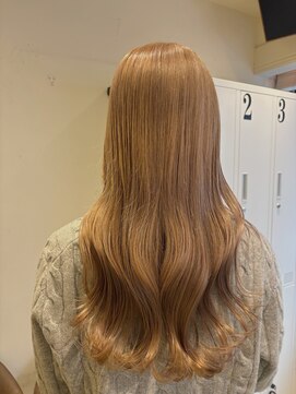 エイト新宿店(EIGHT shinjuku) ベージュカラー