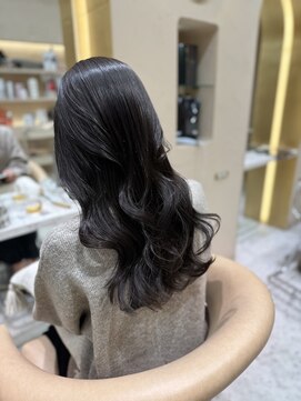 プアメリア 名古屋(Puamelia) 透明感グレージュ/透け感カラー/暗髪/艶髪/髪質改善