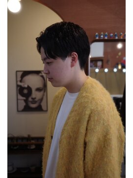 エディ(Edy) メンズセンターパートニュアンスパーマ韓国ヘアカルマヘア岡山