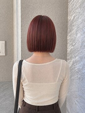 ルクス スマートサロン(Luxs SmartSalon) ボルドーカラーの顎下2センチボブ