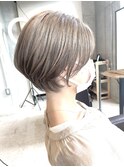 大人可愛い☆丸みショートボブ×ミルクティーカラー