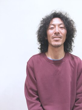 ピエドプールポッシュ(PiED DE POULE POCHE) メンズロング＆ミックススパイラルパーマ