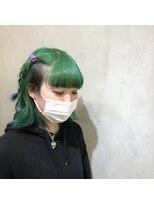 モノ アンド イニ(Mono & inni) 【奈良/inni hair】グリーン