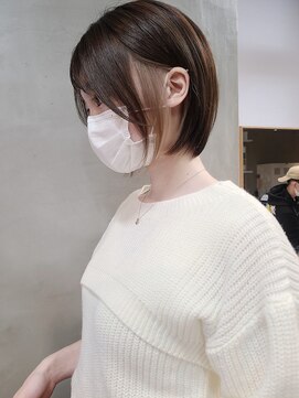 エリマ 調布(elima) 大人ミニボブ/インナーカラー/イルミナカラー/ベージュ[調布]