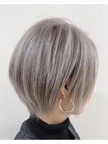 アイズ(I's)&nbsp;シルバーグレージュ