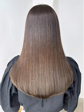 アイティー バイ アルバム 中野店(IT by ALBUM) 艶ロング_グレージュカラーシルキーベージュ_ba462311