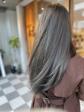 アンドチル(And Chill) アッシュグラデーション