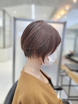 ツナグ(TSUNAGU) 質感と量感にこだわってつくるショートボブ×透明感カラー