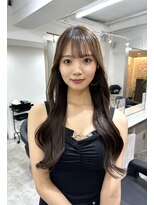 ヴィオットバイサロン(Viot by Salon)&nbsp;レイヤーカットデザインカラーオリーブベージュぱっつん前髪