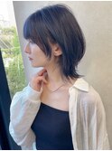 ネイビーベージュ　ウルフカット　ウルフボブ　くびれヘア