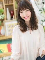 カバーヘア ブリス 川口(COVER HAIR bliss)&nbsp;斜めバングオリーブグレージュ韓国風巻きc6川口20代30代40代