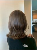 くびれヘアナチュラルウェーブ・シアーグレージュ