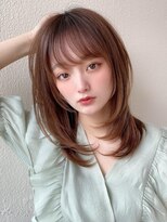 ラルユー 金山(LallYou)&nbsp;20代に人気！顔周りの後れ毛がかわいいシャギーレイヤーロング