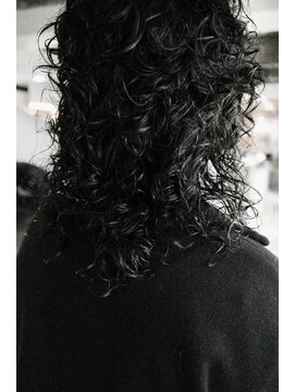 バロウ(BURROW) ウルフハードパーマ