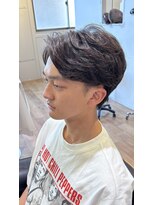 ダーチャ(Datsche)&nbsp;ニュアンスパーマ　センターパートパーマ