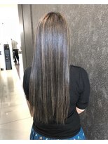 デザイン フォー ヘアー グランツ プロデュース バイ ヒス(Design for hair GRAnt'z)&nbsp;ハイライトベージュカラー