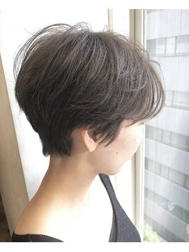 ランプ ヘアー(lamp hair) 【ナチュラルショート】