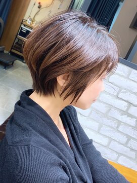 アヴァロン(AVALON) 40、50代にオススメ！絶壁解消くびれ前下がりショート