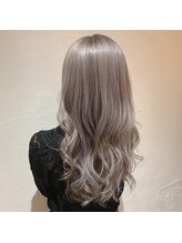 バズ(BUZZ) ハイトーングレージュ