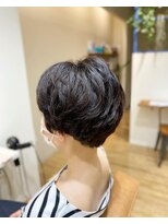 ヘアートゥリース 武蔵小杉店(hair trees)&nbsp;ショートヘア　ゆるめパーマ　暖色ロートーンカラー
