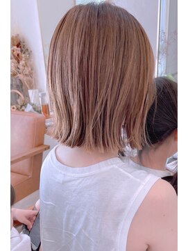 ハニーヘアー(HONEY HAIR) 切りっぱなしボブ