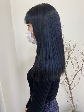 スイ(suii.) ネイビーカラーとぷつっとスタイル