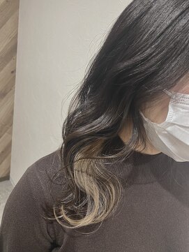 グラット(grAt) 【ももこ】ロイヤルミルクティーベージュ（インナーカラー）