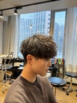 ハイル(KHAIR)&nbsp;残パーマでもカッコ良く刈り上げショート　《谷　昂将》