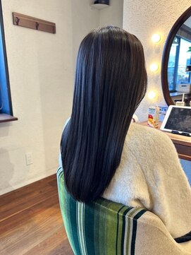 エルサフィロ キタハマ(el zafiro kitahama) 20×30×40代×透明感×ロング×髪質改善×ミント×グレージュ