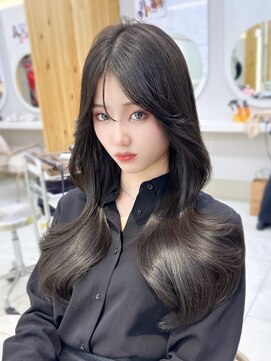 アマトウキョウ アユンチェ(AMA TOKYO×AYUNCHE) 韓国ヘア/韓国スタイル/縮毛矯正/髪質改善/レイヤーカット
