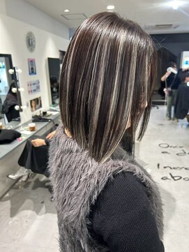 キング 高槻(K!ng) 縮毛矯正髪質改善ハイライトレイヤーカット枚方美容室エクステ