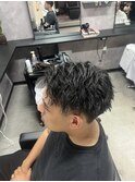 ツイストパーマ×ツーブロックショート