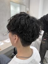 ビブ(VIV)&nbsp;《大人垢抜け》ツイストスパイラルパーマ/クラウドマッシュ